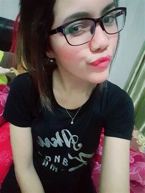 Escort girls Batam .